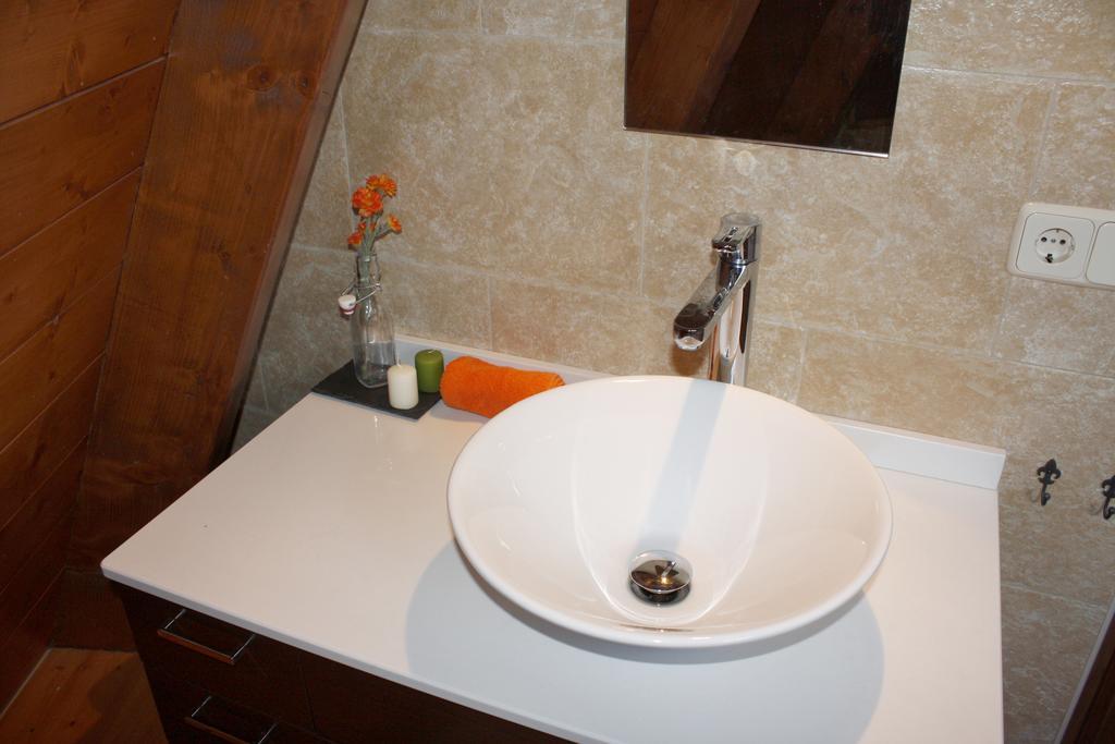 Apartamentos Valle De Aran Mont ภายนอก รูปภาพ