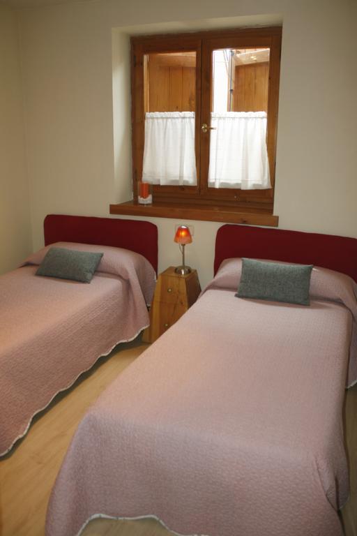 Apartamentos Valle De Aran Mont ห้อง รูปภาพ
